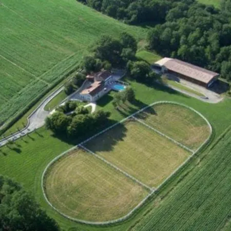 Domaine Rey Loft Апартаменты