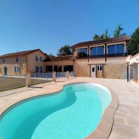 Domaine Rey Loft 아파트 *